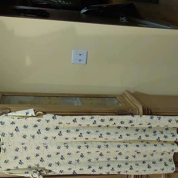 Ladies Maxi Dress - Picture 2 of 2